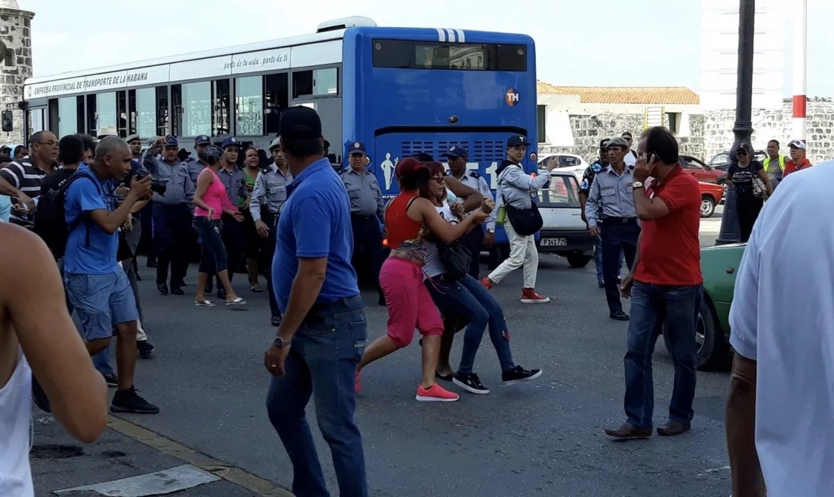 Observatorio Cubano de Derechos Humanos condena represión contra Marcha Alternativa LGBTI por el Día contra la Homofobia y la Transfobia